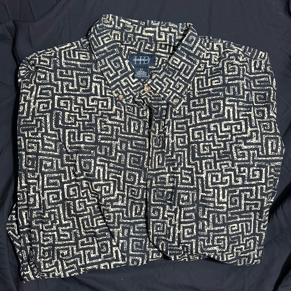 Harbor Bay Black and Cream Maze Pattern Shirt